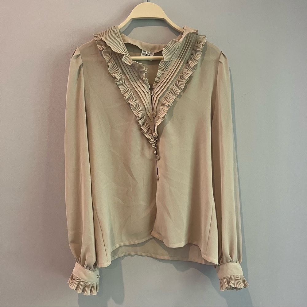 Tan size 38 ruffle blouse women’s medium